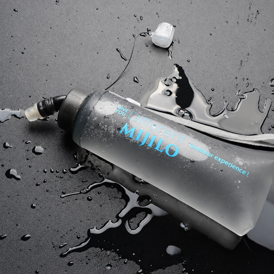 MIJILO 420 ml clear blue soft flask with water-resistant product styling